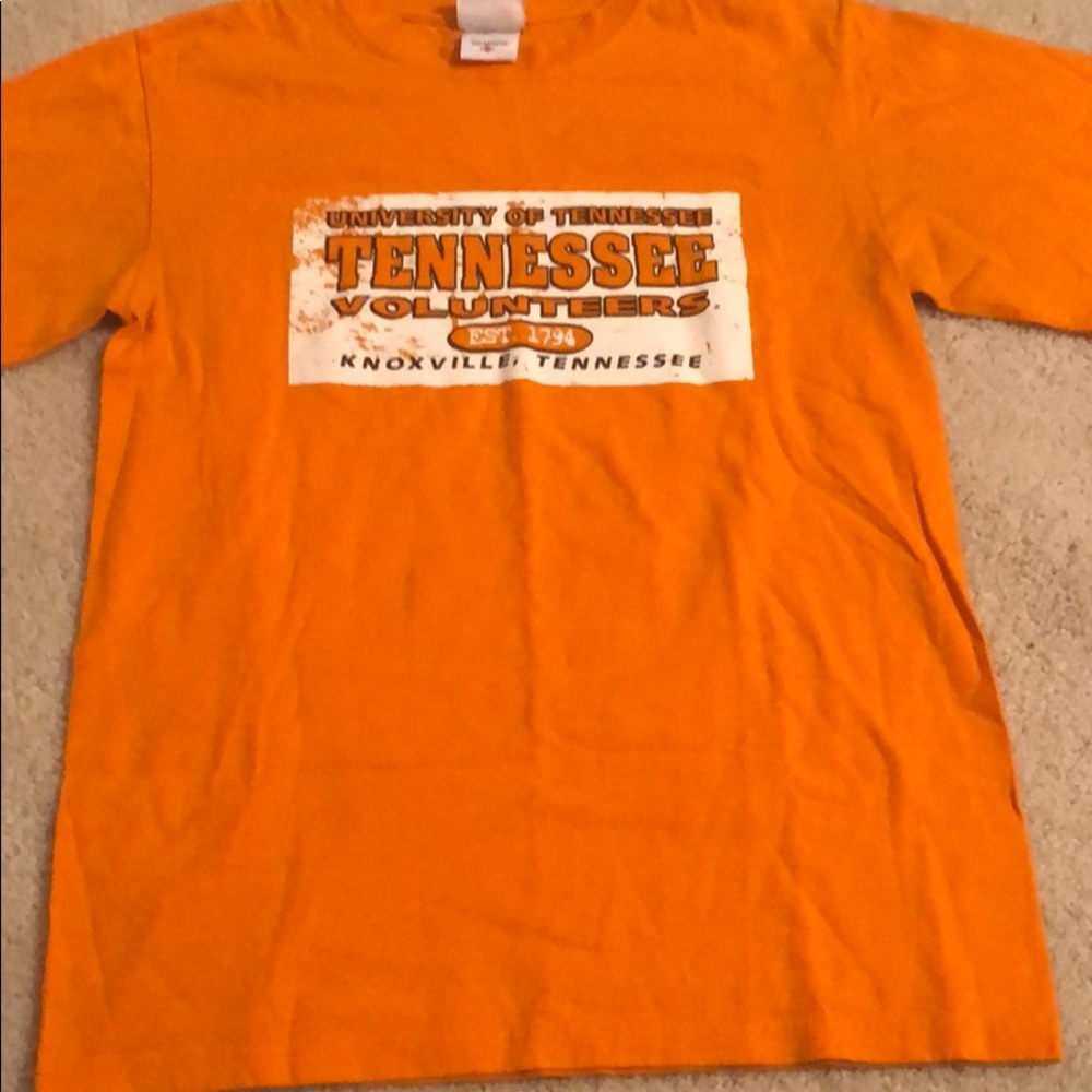 Small Tennessee Vols t-shirt